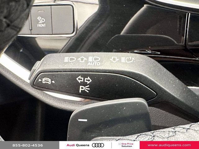 Certified 2025 Audi Q3 2.0T Premium Plus w/ Premium Plus Package AWD/4WD image 34