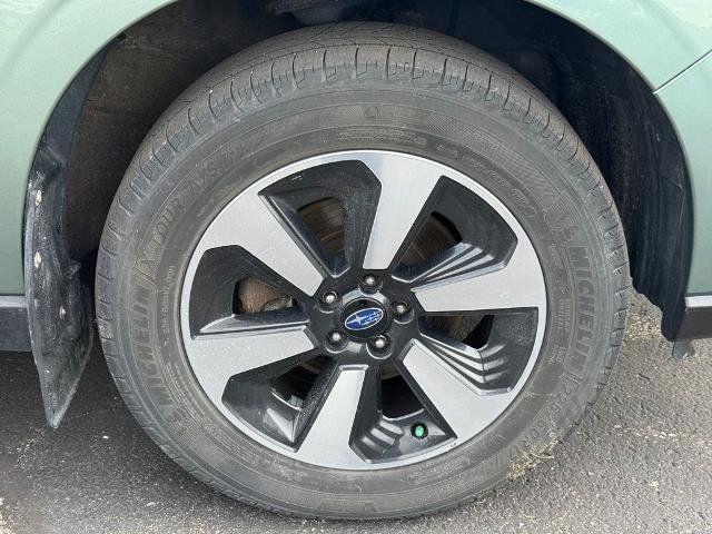 Used 2017 Subaru Forester 2.5i w/ Alloy Wheel Package AWD/4WD image 39