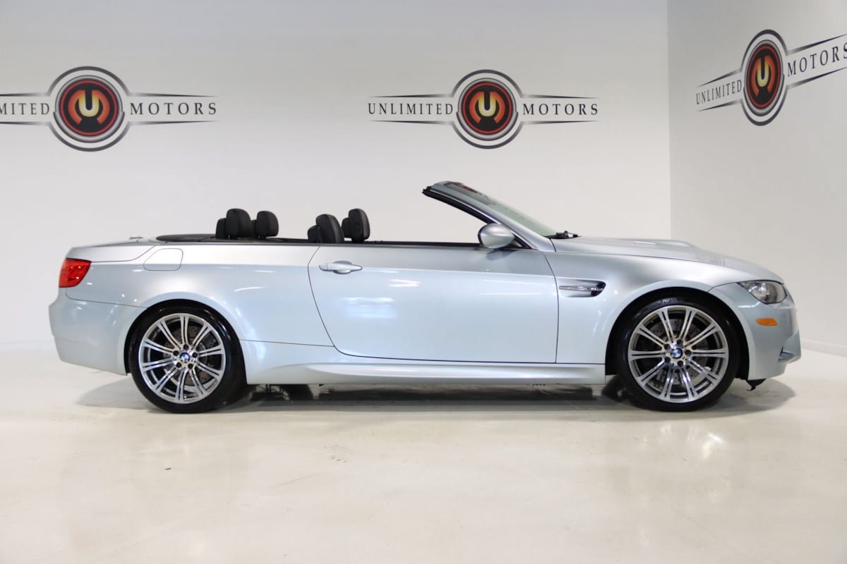 Used 2011 BMW M3 Convertible RWD image 38