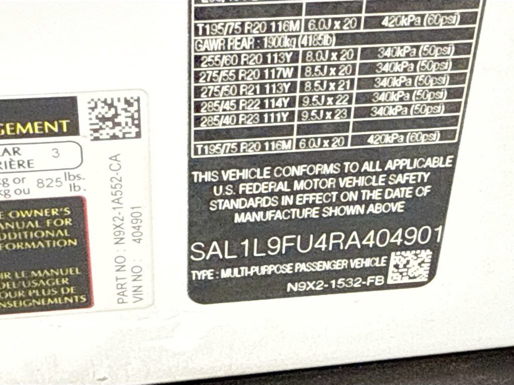 Certified 2024 Land Rover Range Rover Sport Dynamic SE AWD/4WD image 34