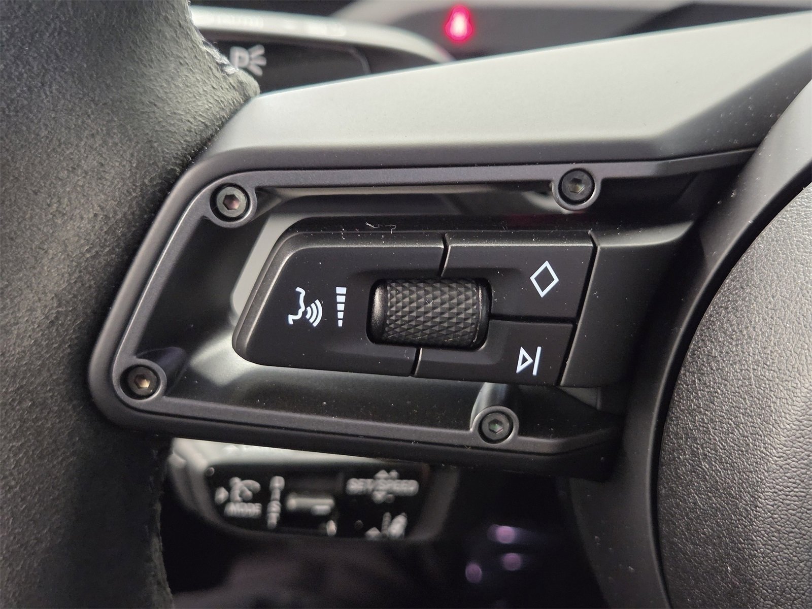 Used 2025 Porsche Taycan Turbo S image 19