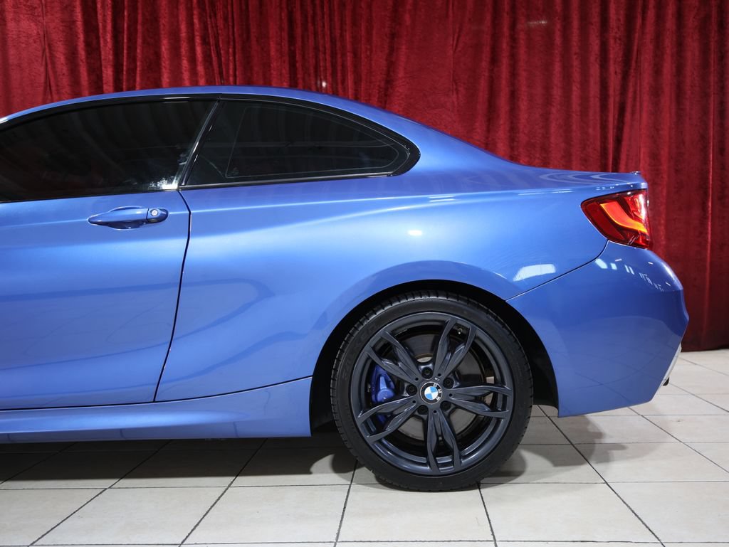 Used 2016 BMW M235i Coupe RWD image 6