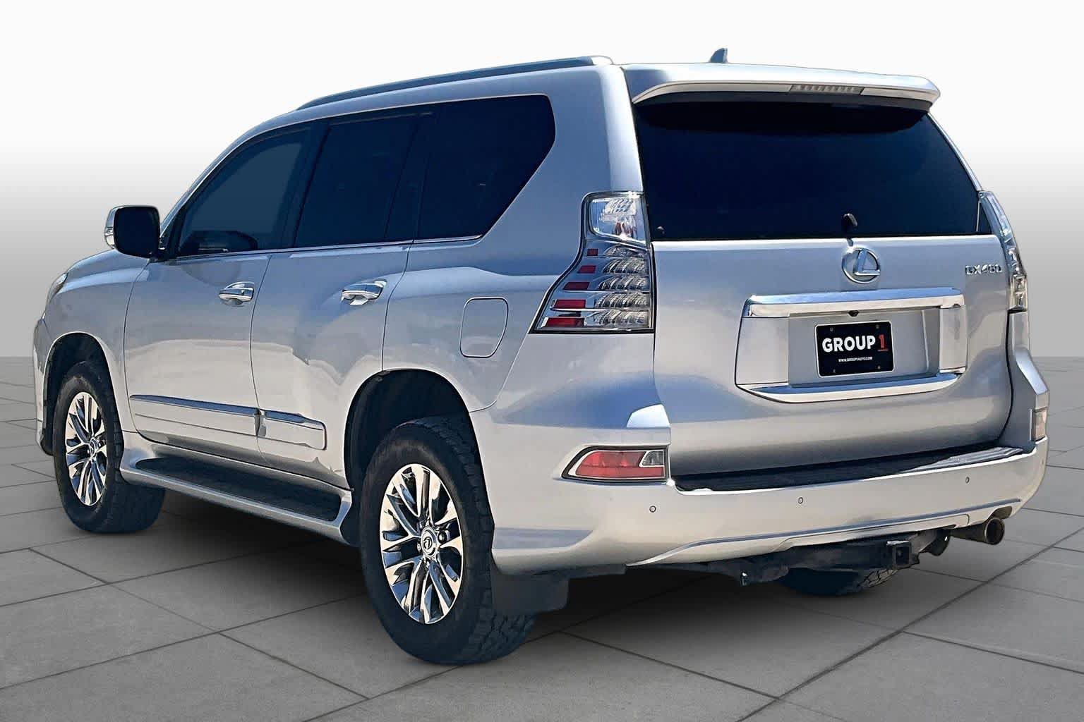 Used 2015 Lexus GX 460 w/ Premium Package AWD/4WD image 11
