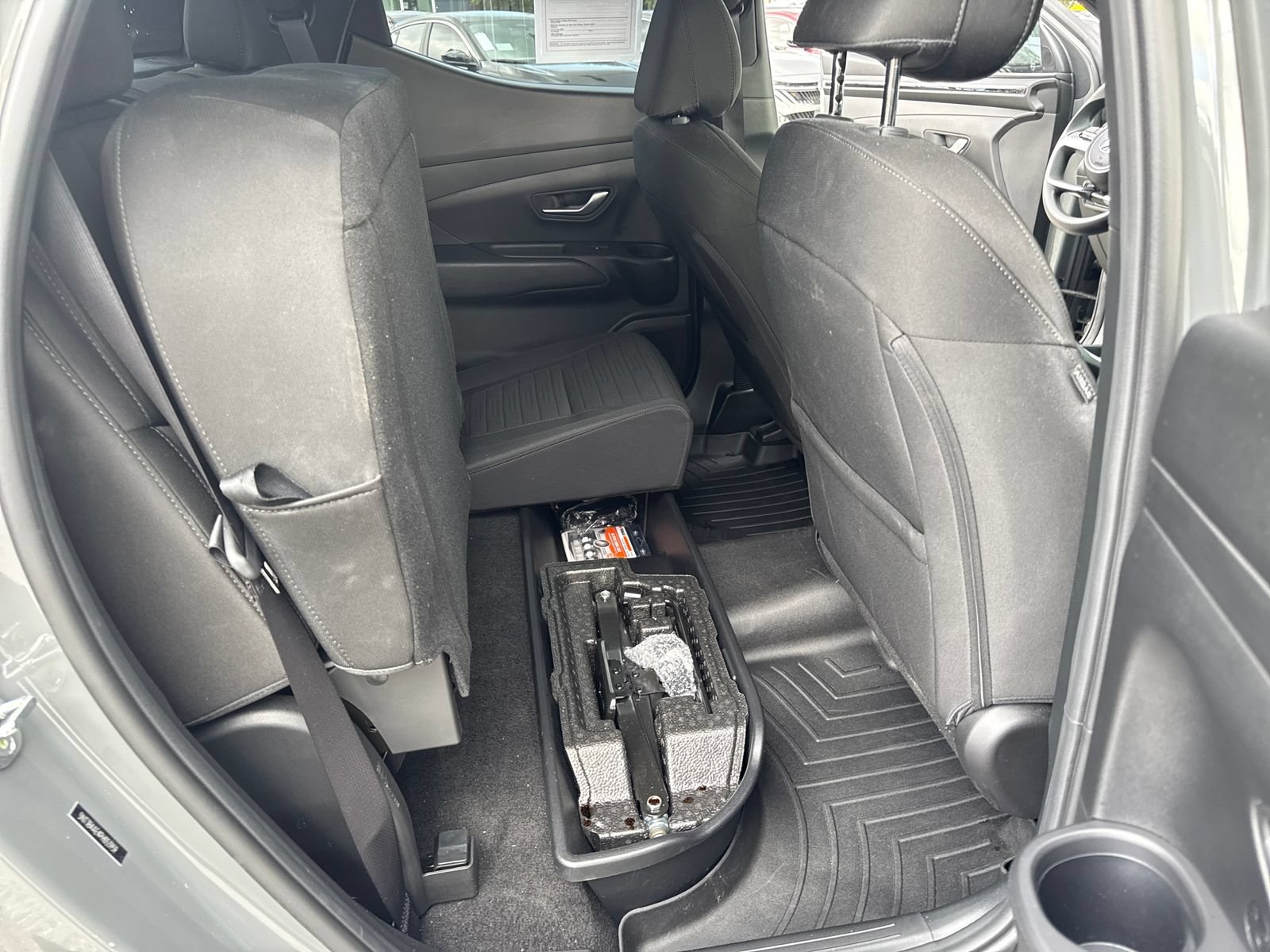 Used 2023 Hyundai Santa Cruz SEL w/ Cargo Package FWD image 42