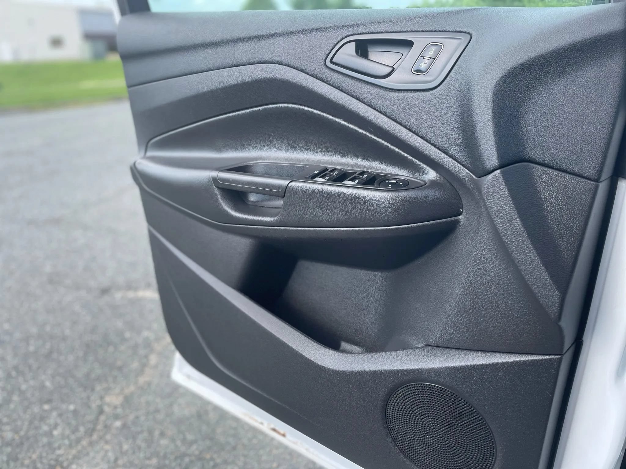 Used 2017 Ford Escape S FWD image 18