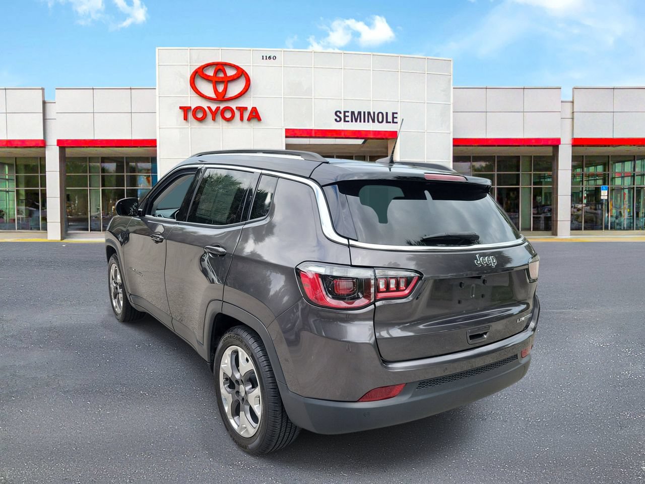 Used 2021 Jeep Compass Limited w/ Sun and Sound Group FWD image 4