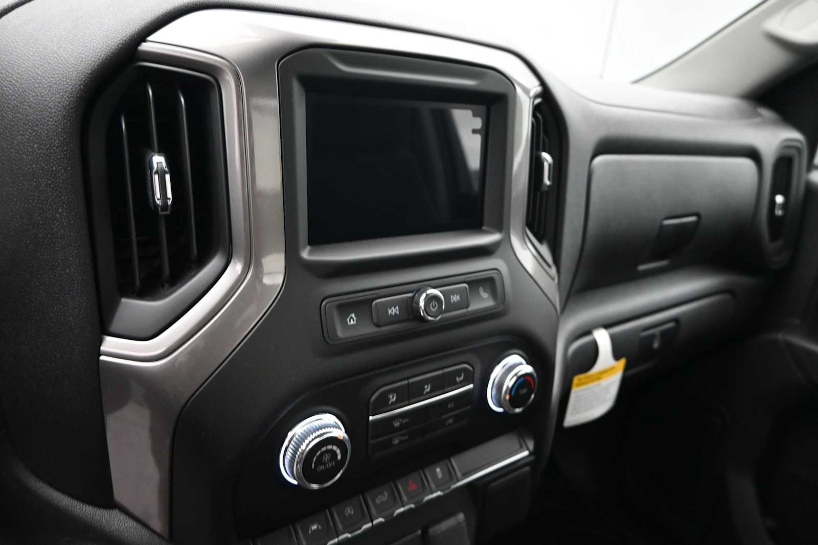 New 2026 GMC Sierra 1500 Pro w/ Pro Value Package AWD/4WD image 16