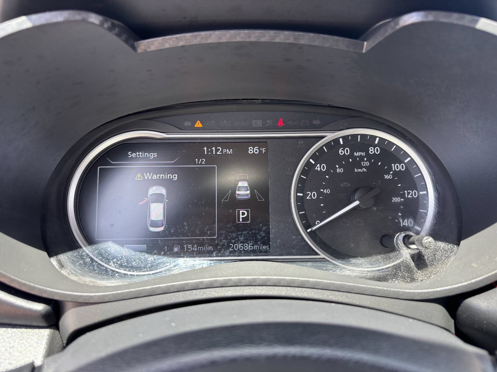 Used 2025 Nissan Versa SR FWD image 30