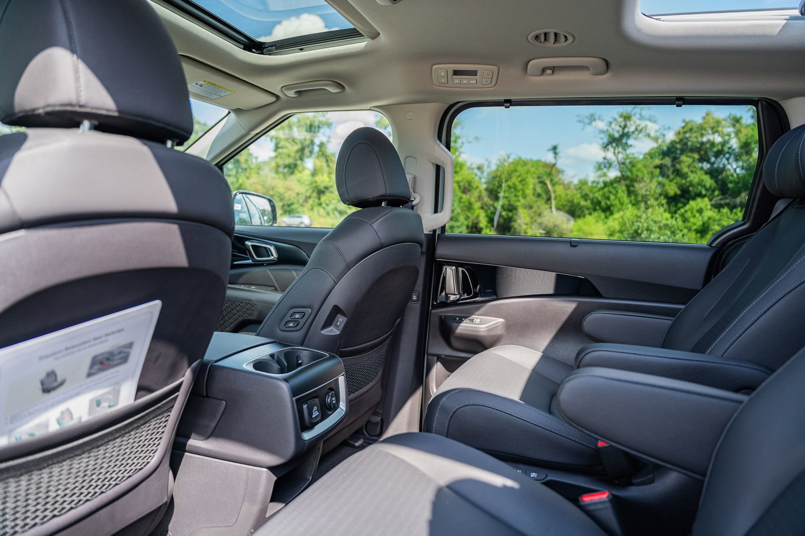 New 2026 Kia Carnival SX Prestige image 13