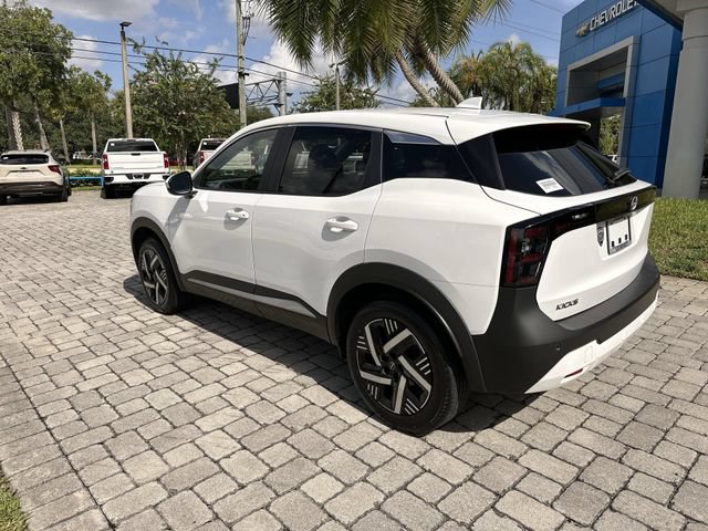 Used 2025 Nissan Kicks SV FWD image 33