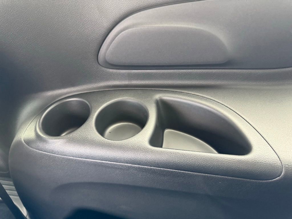 New 2026 Chrysler Pacifica Select FWD image 45