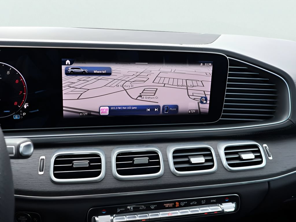Certified 2025 Mercedes-Benz GLS 450 4MATIC image 23