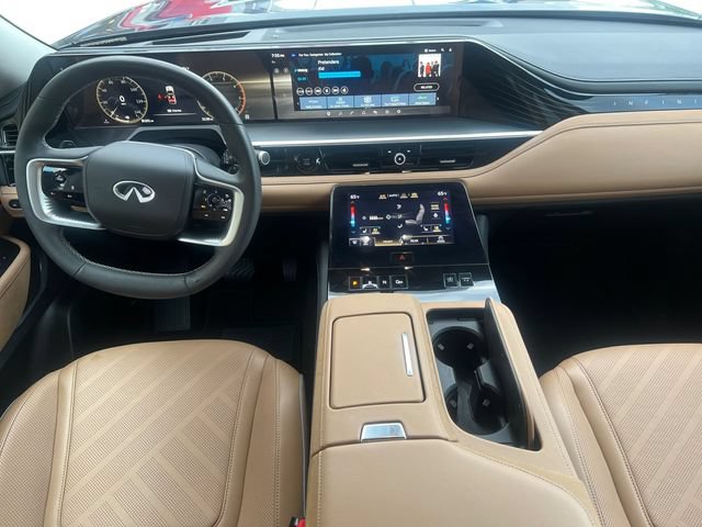 Certified 2025 INFINITI QX80 Luxe AWD/4WD image 10