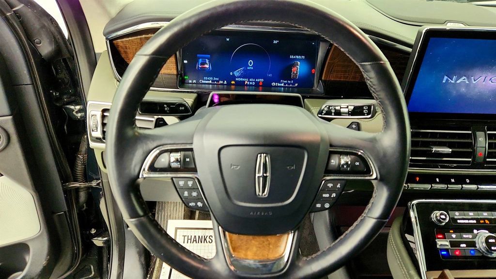 Used 2022 Lincoln Navigator Black Label AWD/4WD image 13