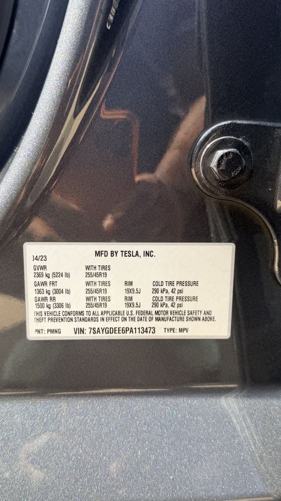 Used 2023 Tesla Model Y Long Range AWD/4WD image 29