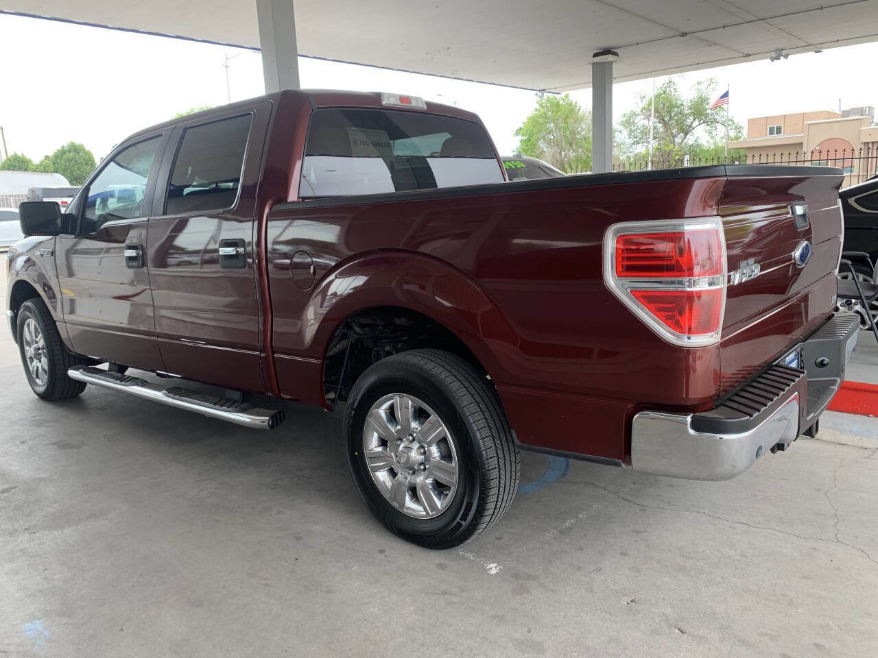 Used 2010 Ford F150 XL RWD image 4