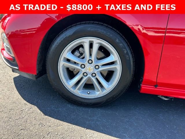 Used 2018 Chevrolet Cruze LT w/ Convenience Package image 9