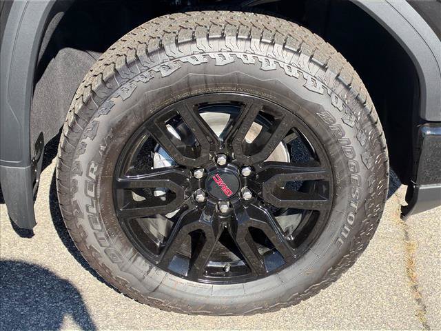 New 2026 GMC Sierra 1500 Elevation w/ Elevation Premium Package AWD/4WD image 14