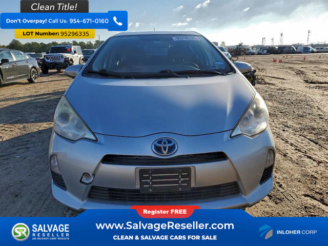 Used 2013 Toyota Prius C image 7
