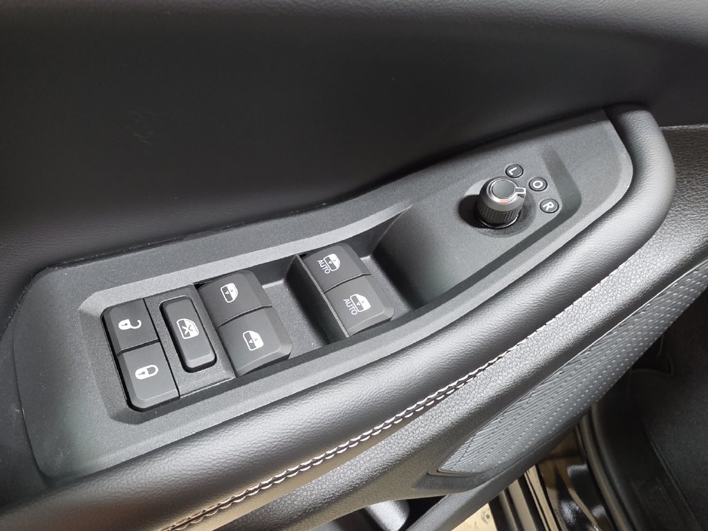 New 2027 Jeep Grand Cherokee 4WD image 13