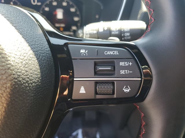 Certified 2025 Honda Pilot Black Edition image 31