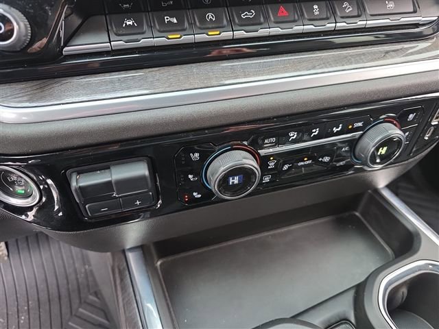 Certified 2022 Chevrolet Silverado 1500 LTZ image 19