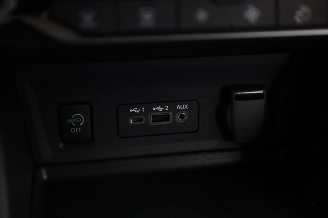 Certified 2025 Nissan Sentra SV w/ All-Weather Package image 19