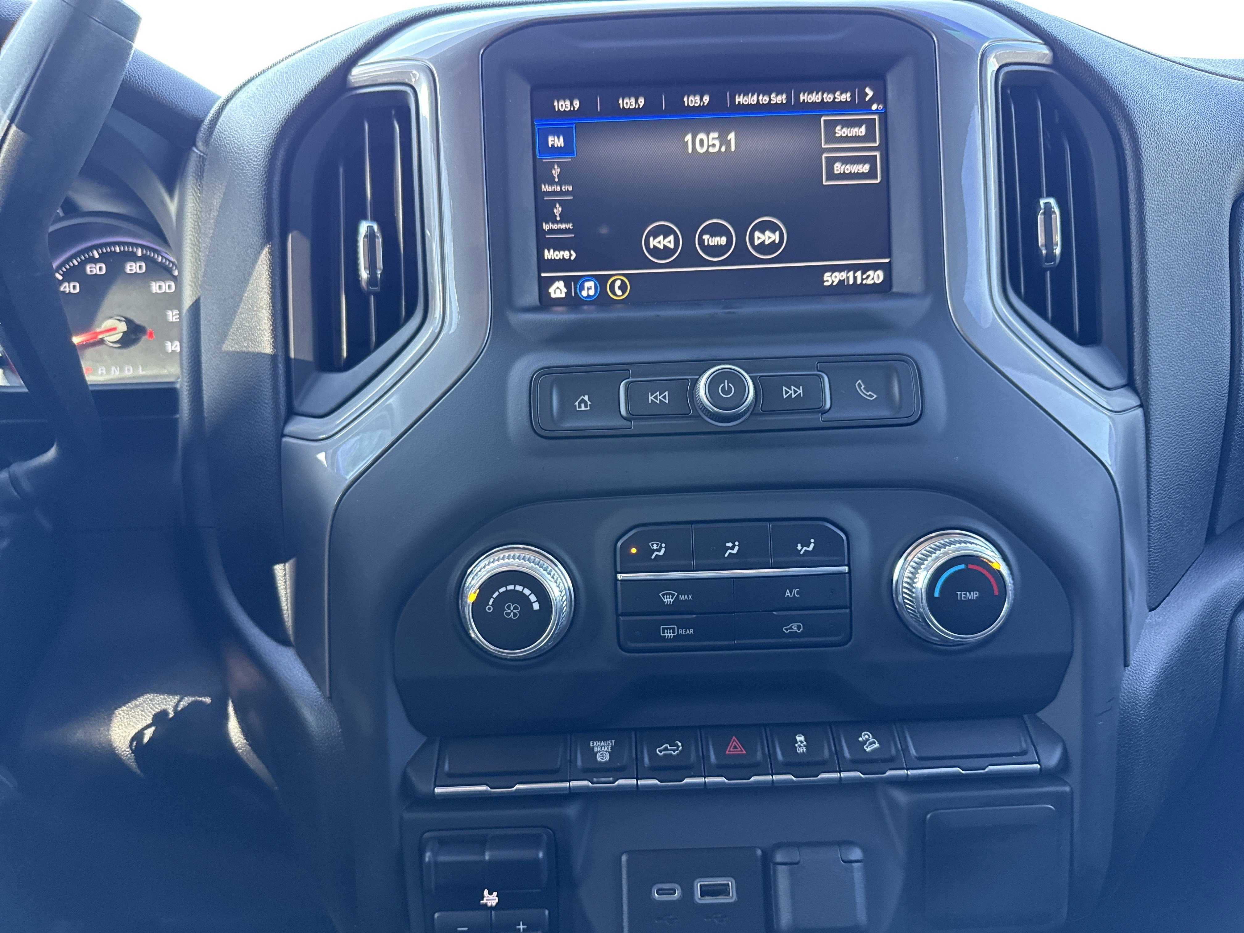 Used 2021 GMC Sierra 2500 4x4 Crew Cab w/ Convenience Package image 25