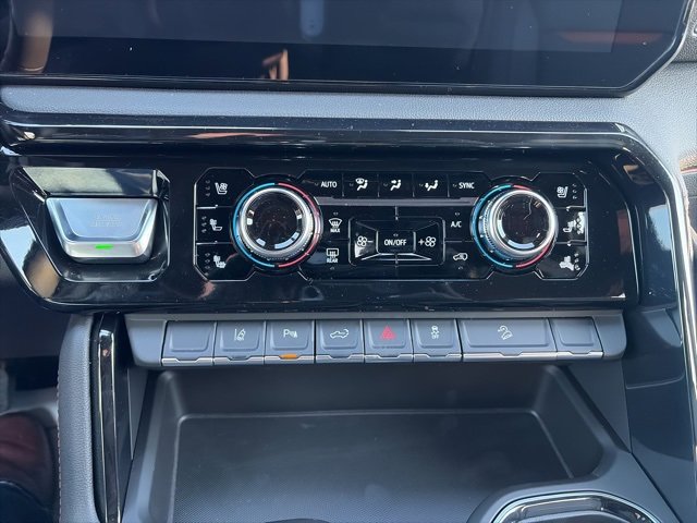 New 2026 GMC Sierra 2500 AT4 image 22