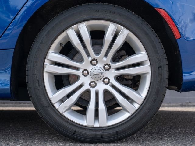 Used 2016 Chrysler 200 C image 13