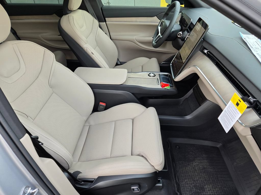 New 2025 Volvo EX90 Ultra AWD/4WD image 20