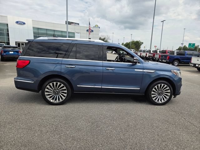 Used 2019 Lincoln Navigator Reserve w/ Cargo Package AWD/4WD image 12