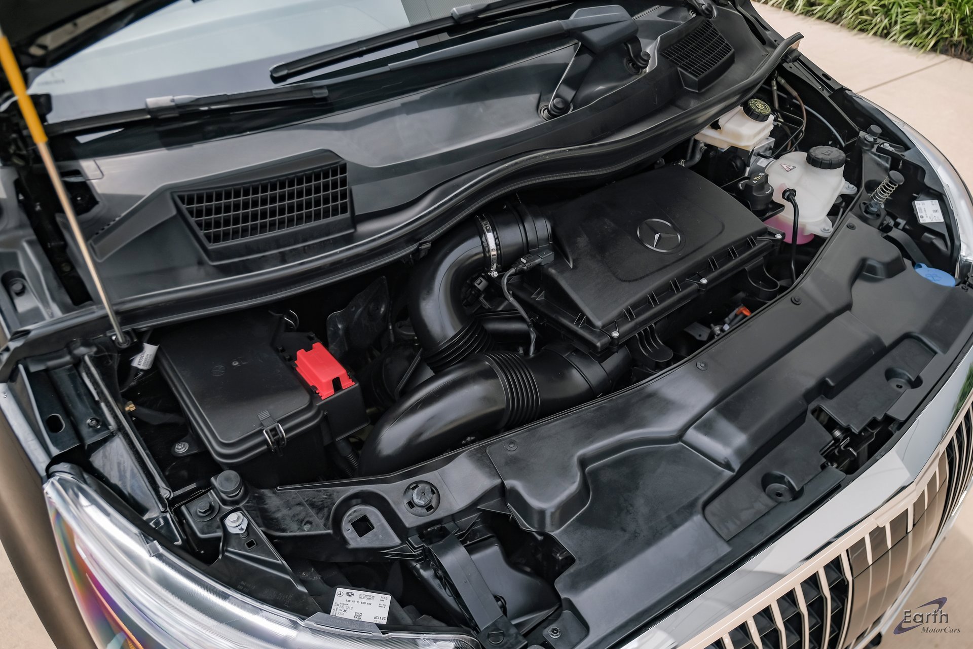 Used 2023 Mercedes-Benz Metris Passenger image 98