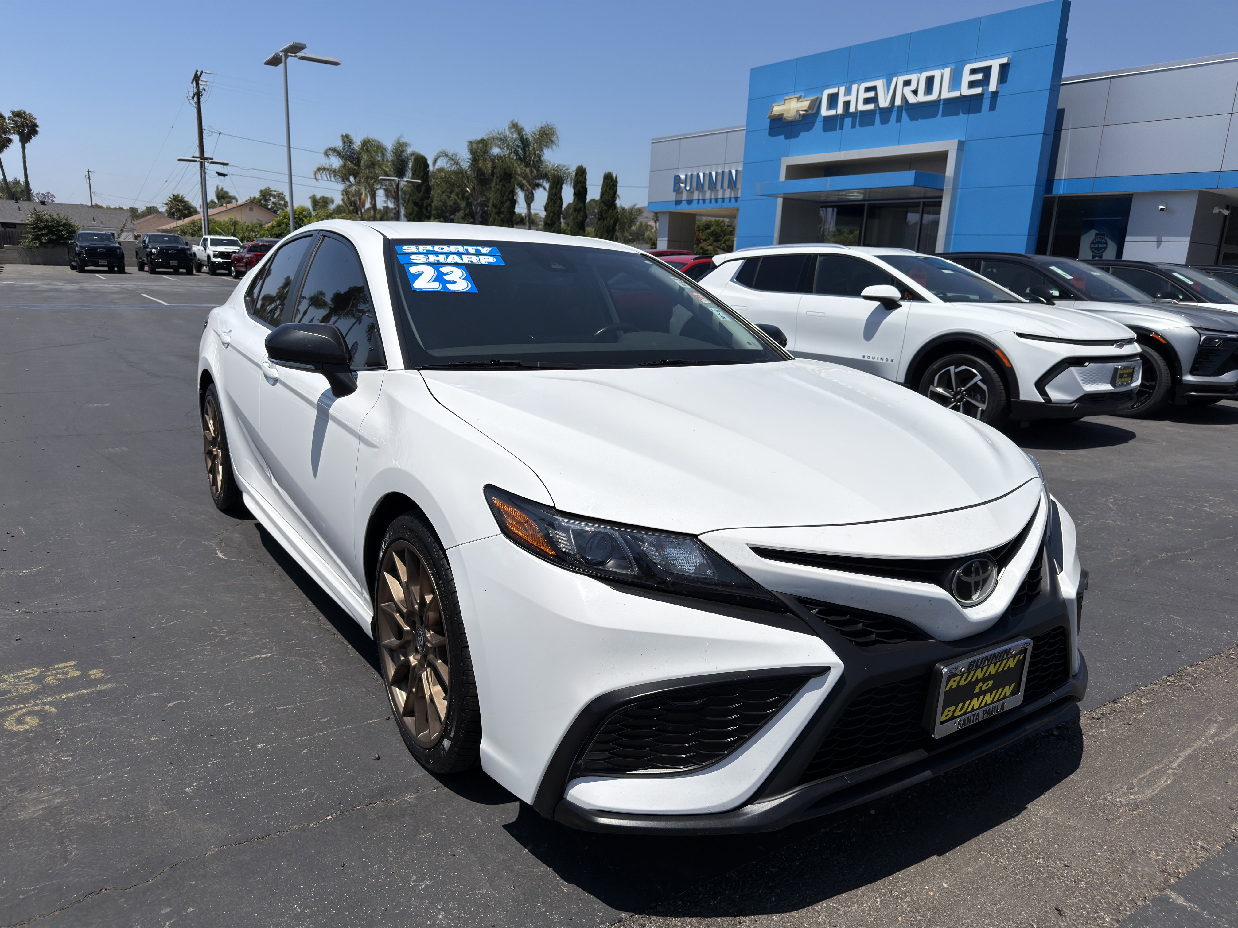 Used 2023 Toyota Camry SE w/ Convenience Package AWD/4WD image 2