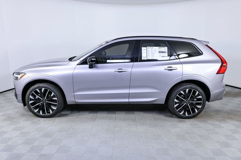 New 2026 Volvo XC60 B5 Ultra w/ Climate Package AWD/4WD image 2