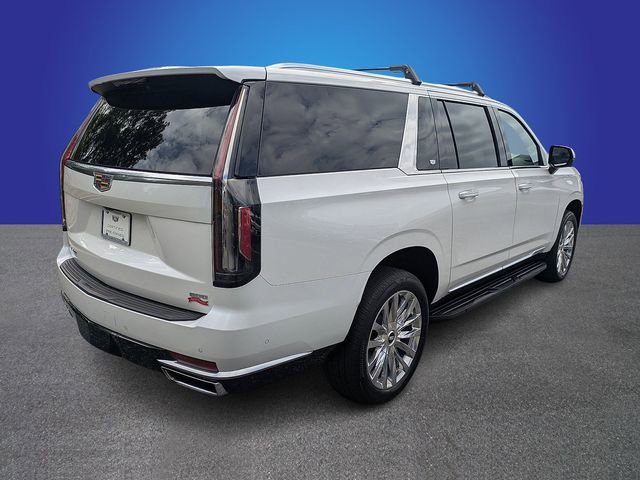 Certified 2023 Cadillac Escalade ESV Premium Luxury w/ Performance Package AWD/4WD image 5