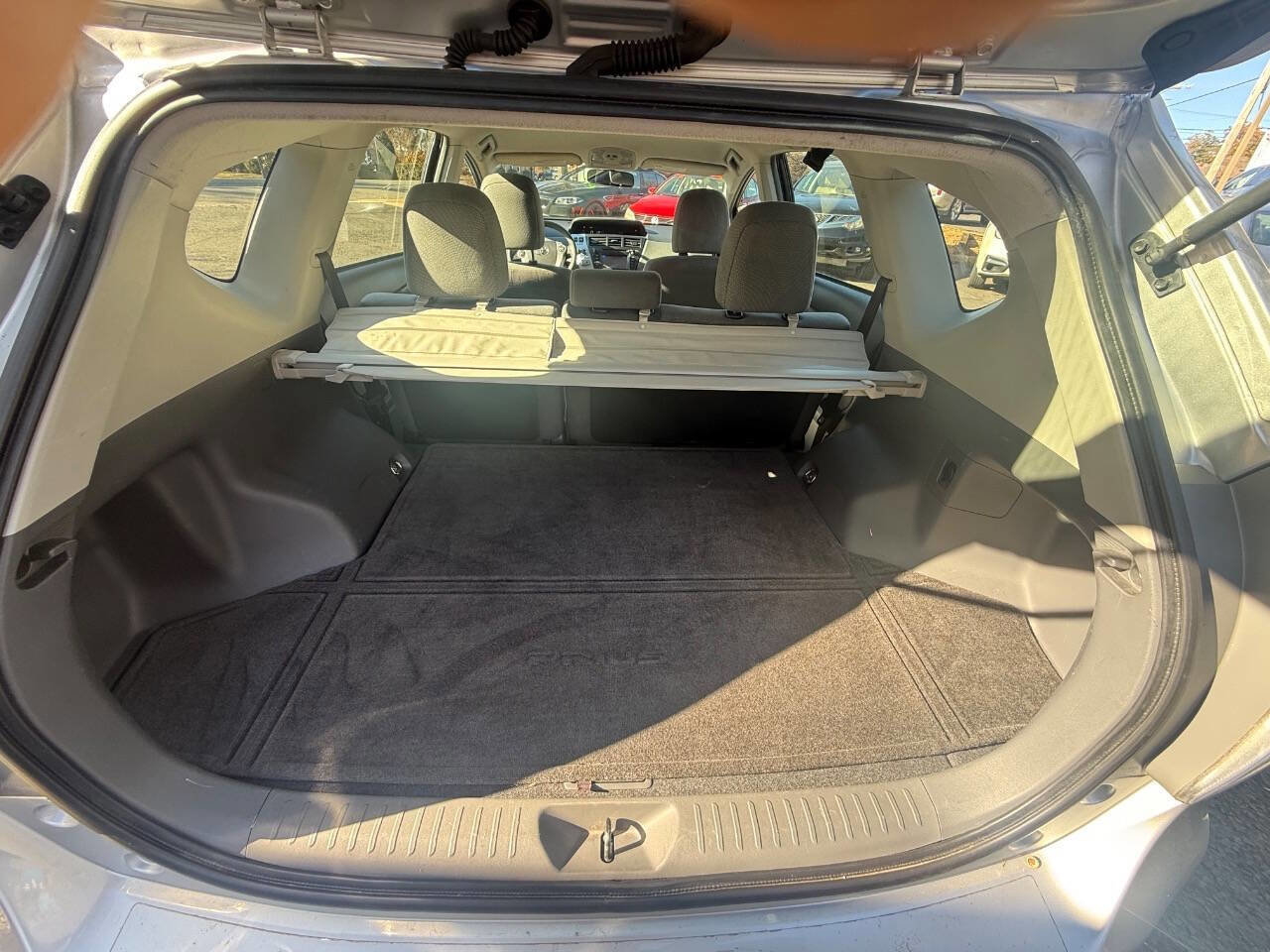 Used 2012 Toyota Prius V Three image 18