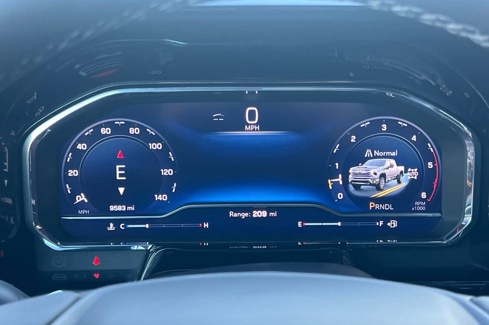 Used 2025 Chevrolet Silverado 2500 High Country w/ High Country Premium Package image 23