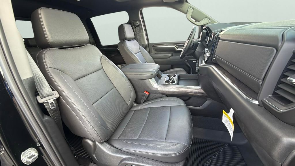 Certified 2025 Chevrolet Silverado 2500 LTZ w/ LTZ Premium Package image 50