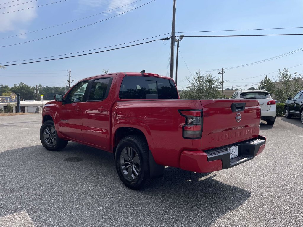 New 2027 Nissan Frontier SV RWD image 4