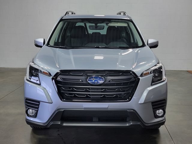 Certified 2023 Subaru Forester Limited w/ Popular Package #2 AWD/4WD image 3