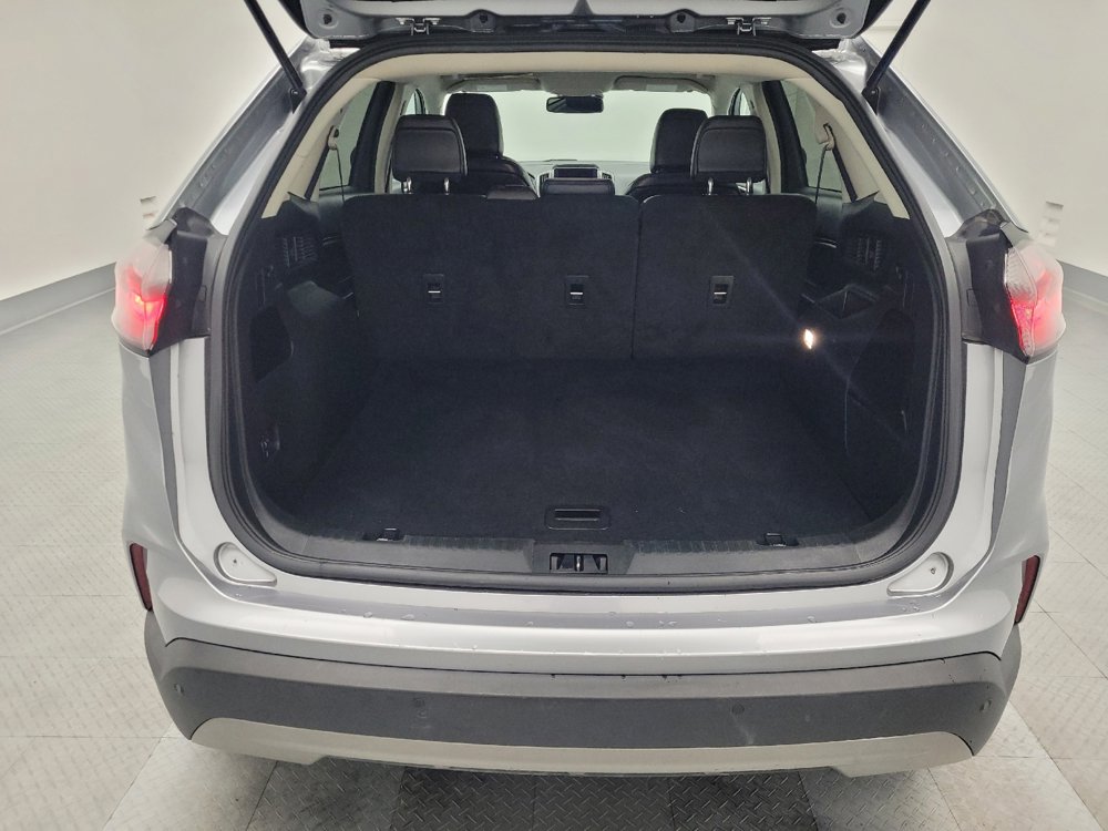 Used 2023 Ford Edge SEL image 29