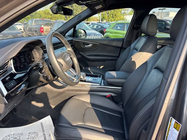 Used 2025 Audi Q7 3.0T Premium Plus AWD/4WD image 6