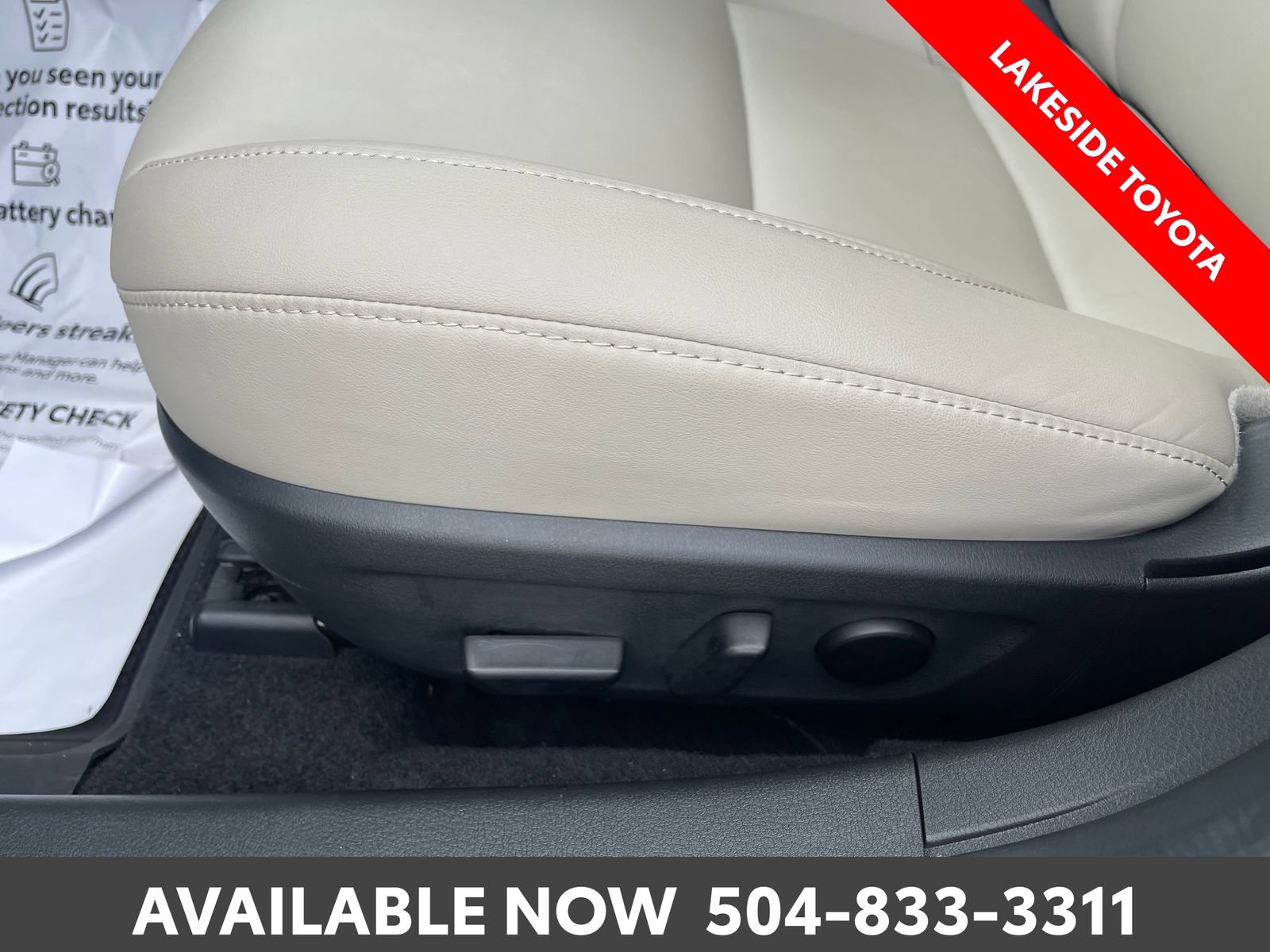 Used 2024 MAZDA MAZDA3 s FWD image 25
