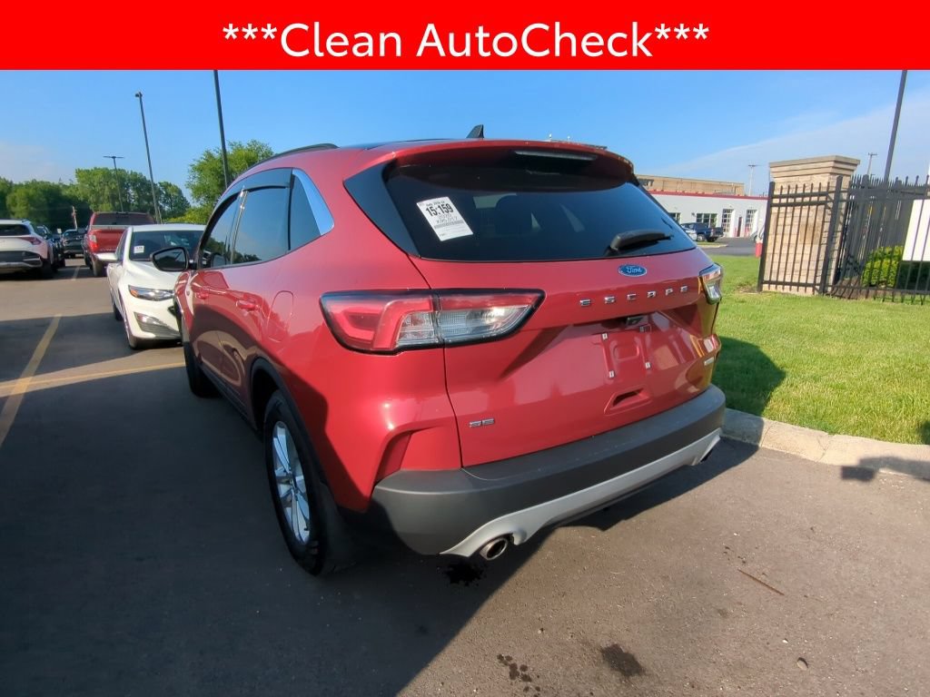 Used 2020 Ford Escape SE FWD image 4
