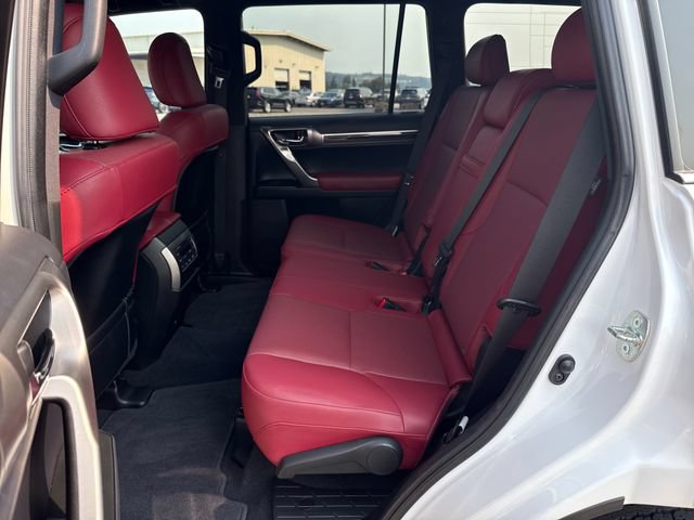 Used 2022 Lexus GX 460 Premium w/ Premium Package AWD/4WD image 16