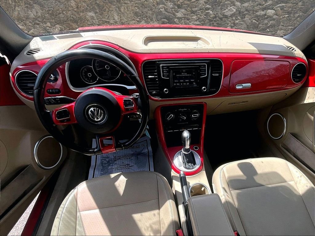 Used 2017 Volkswagen Beetle 1.8T S FWD image 14