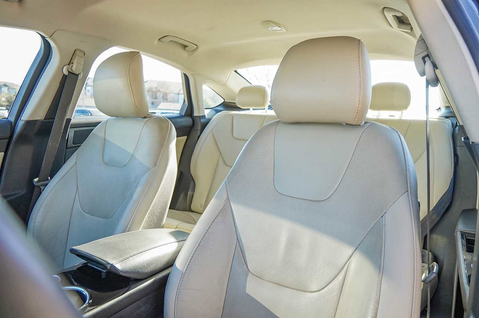 Used 2014 Ford Fusion Titanium image 11