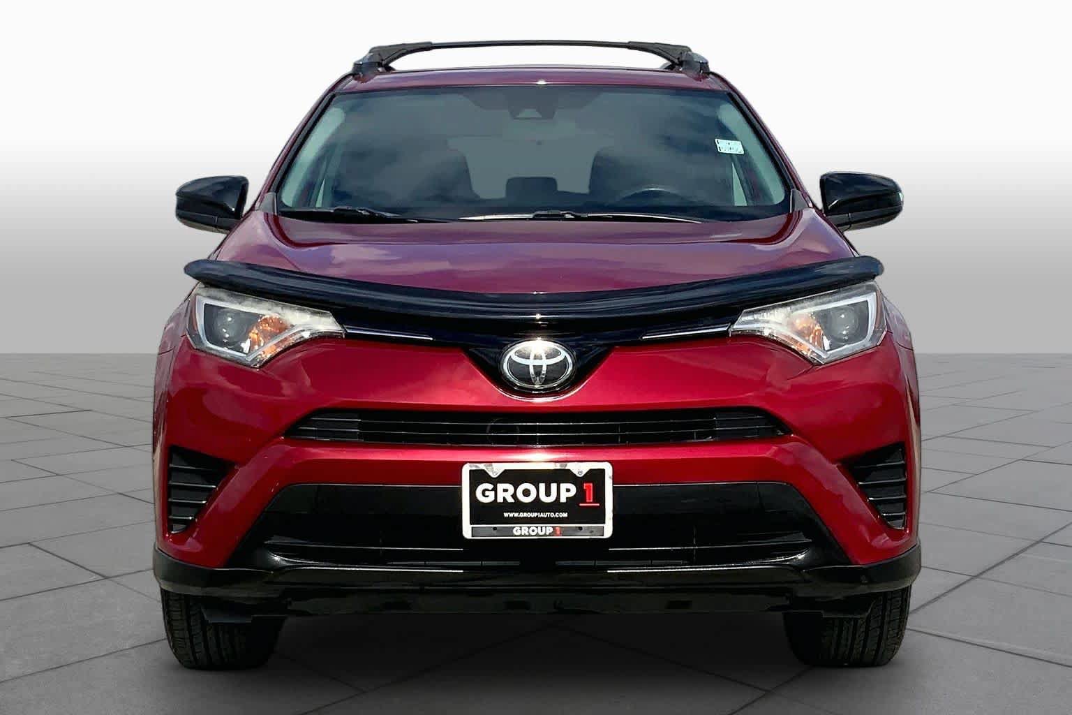 Used 2018 Toyota RAV4 LE w/ All Weather Liner Package AWD/4WD image 4