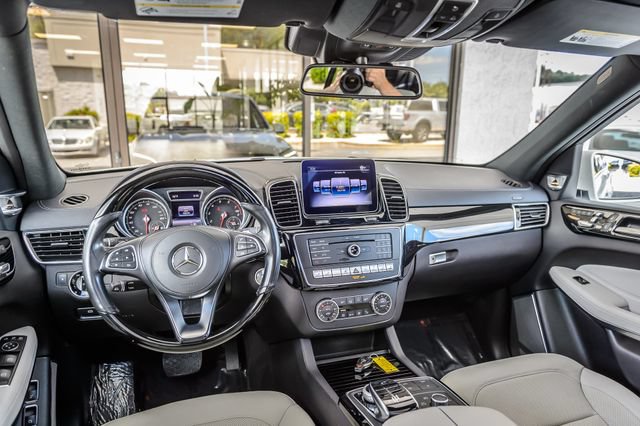 Used 2018 Mercedes-Benz GLS 550 4MATIC image 30